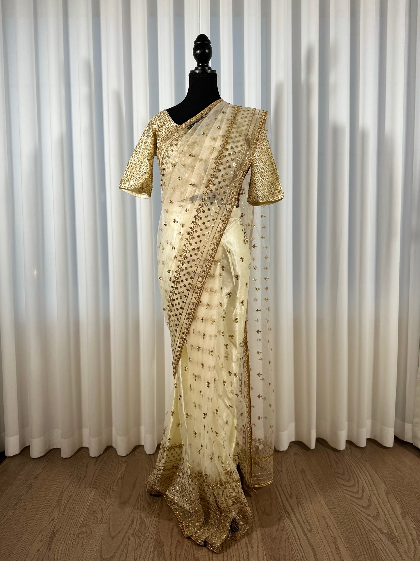 Off White Pre-pleated Designer Saree